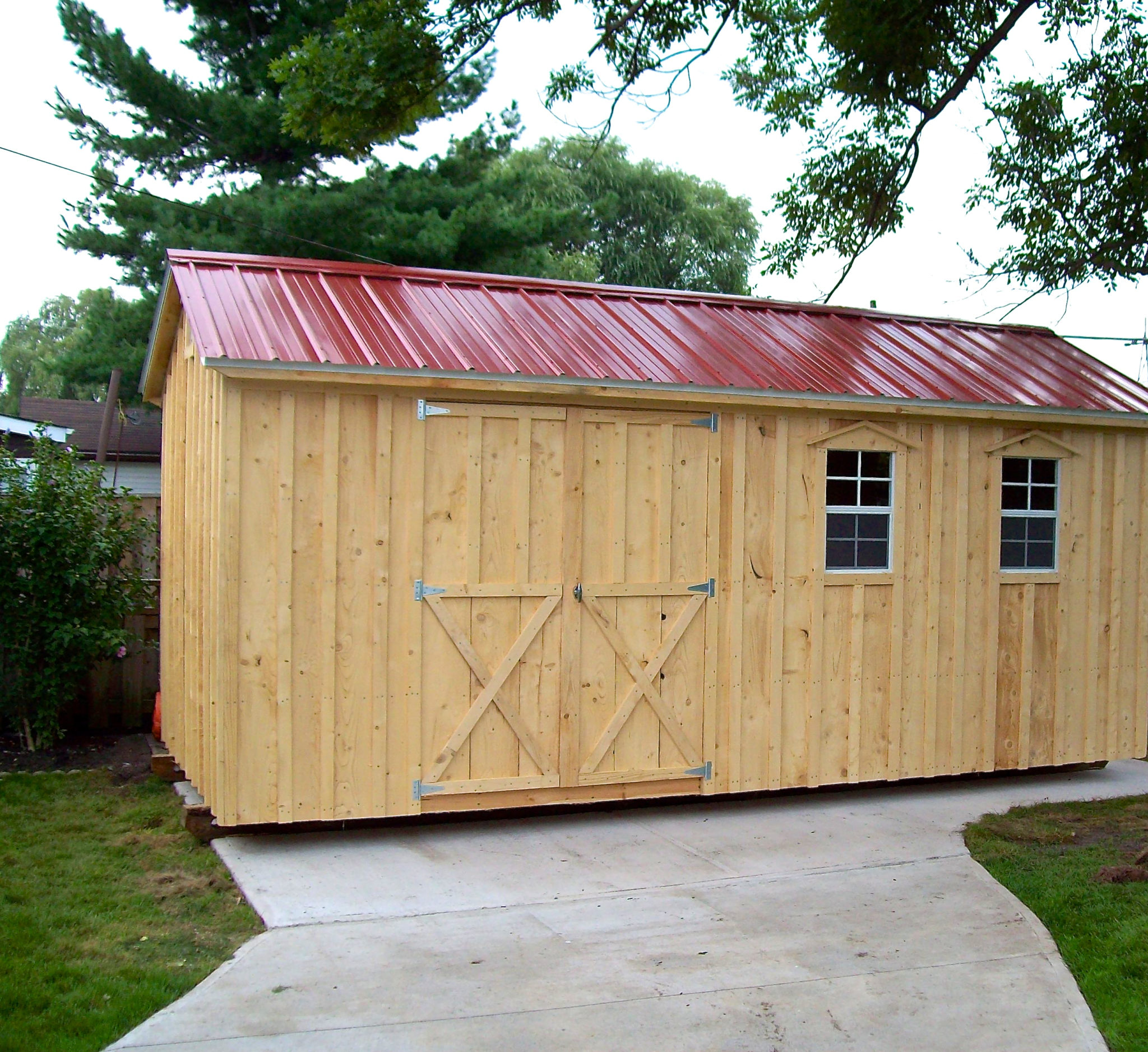 Amish Shed With Red Roof & Double Doors